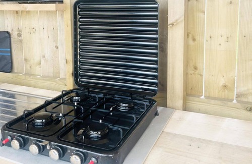 Morpeth Cabin | Solo Glamping Pod - Sleeps 4 - Northumberland