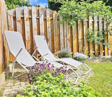 Zurow House | Sommerwiese - ABC327