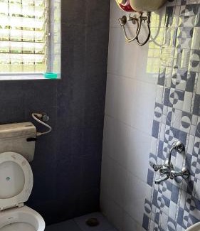 Ponda Bed & Breakfast | SOMNATH Share House