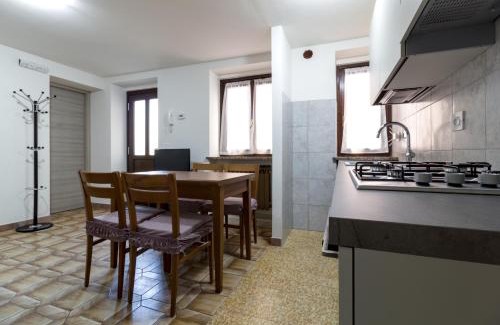 Pont-Saint-Martin House | Sonia Holiday Home - Depandance Kevin