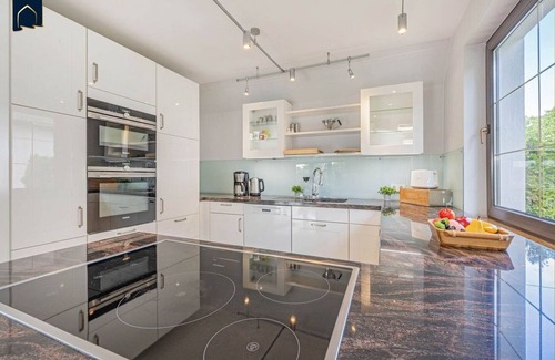 Ostvorpommern House | Sonnendeck - Exclusive vacation home in Ückeritz with sauna, garden and plenty of space