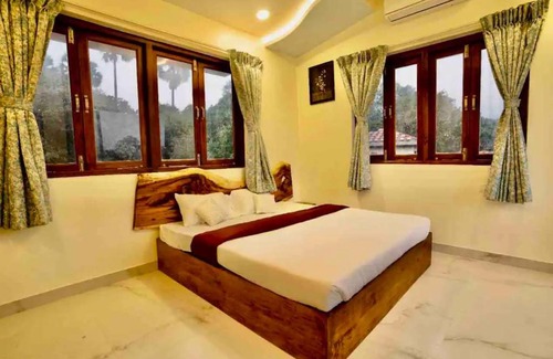 Tarapur House | Сorner of india