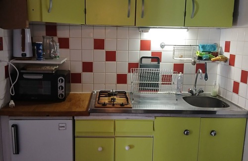 Aiguilles Apartment | South-facing 32m2 studio in the village of Aiguilles in the heart of the Queyras.