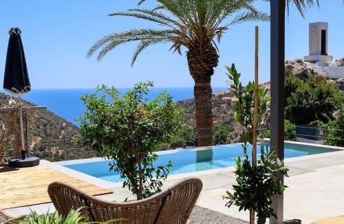 Rodakino House | South Palms luxury village house