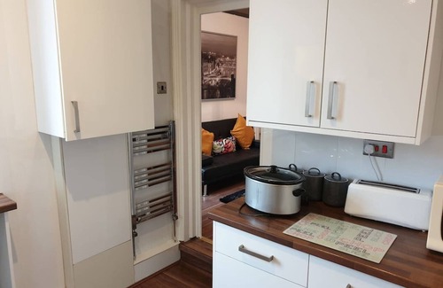 South Shields Apartment | South Shield's Hidden Gem Garnet 3 Bedroom Apartme