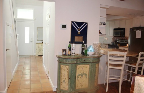 Tuckahoe Condo | Southampton condo close to beach and village