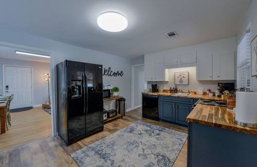 Northport House | Southern Jewel - Monthly and weekly rates available!