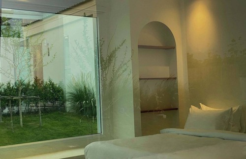 Wichian Buri Hotel | SP RESORT