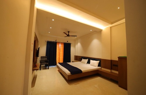 Ghodegaon Hotel | SP Tourist Home