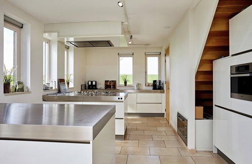 Wierum Villa | Space to Connect: A Coastal Villa