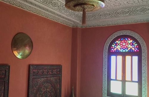 Meknes Medina House | Spacieux Riad Très Bien Situé 400m2 de Terrasse