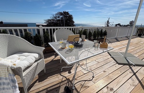 Morgan Point Apartment | Spacious 1-bedroom penthouse apartment with ocean views
