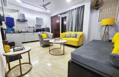 Greater Kailash Apartment | Spacious 1BHK Suite Prime Location w/2 baths (12)