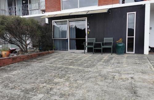 Woodhill Apartment | Spacious 2 bedroom apartment