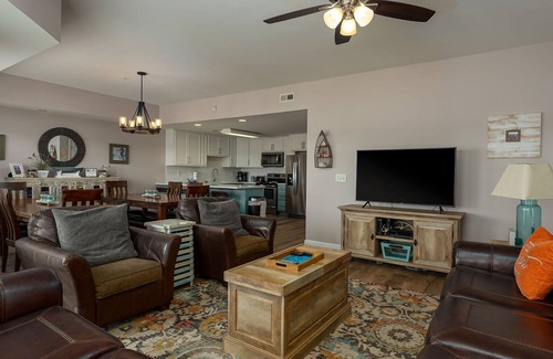 Cherry Grove Beach Condo | Spacious 2 story condo at Pier Watch II + Free Attraction Tickets!
