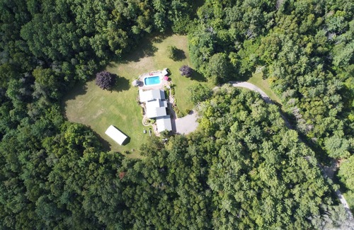 Durham Region RV Rental | Spacious 20’x40’ Party Tent on 22-Acre Hilltop—Perfect for Events & Gatherings