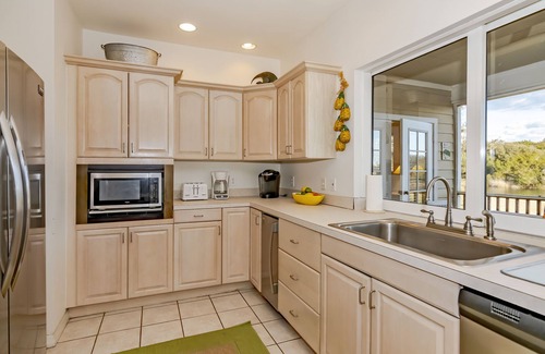 Bald Head Island House | Spacious 3 bedroom, 3 full bath home on the 8th Green! Sleeps 8-10
