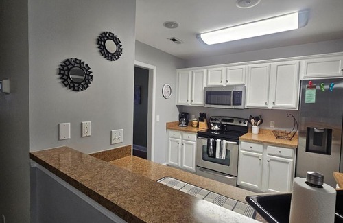 Wilmington House | Spacious 3 BR Retreat in Leland