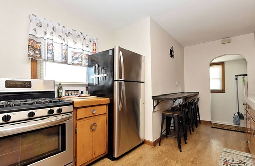 Waukegan House | ☆Spacious 3bdr near 6 Flags-Naval Base-Casino☆