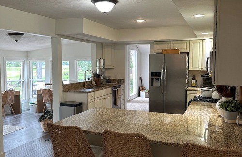 Granger House | Spacious 4-bedroom home on Private Golf Course with in-home Gym & Sauna.