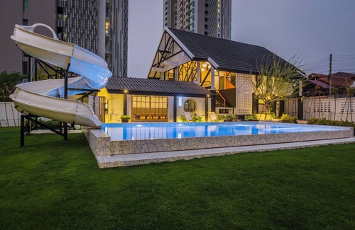 North Pattaya Villa | Spacious 5-bedroom villa 200 meters to the beach