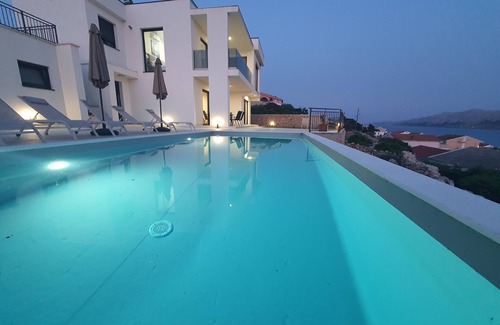 Kustici Villa | Spacious 5-bedroom villa in lovely Zubovići with private pool and sea view