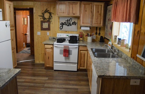 Island Park Cabin | Spacious 6-bedroom cabin in serene Island Park with WiFi, AC, Sleeps 16