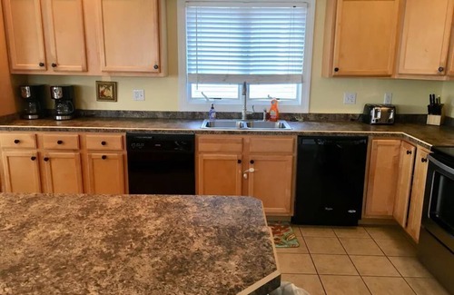 Bethany Beach House | Spacious 7BR + 6-Car Parking | 2 Blocks from Beach