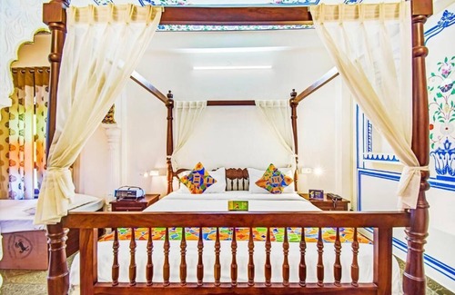 Vaishali Nagar Hotel | Spacious 9-bedroom hotel in lovely Jaipur with AC, WiFi and Garden view nn