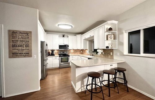 Gateway House | Spacious Alaskan RetreatnNo Extra Cleaning Fees!