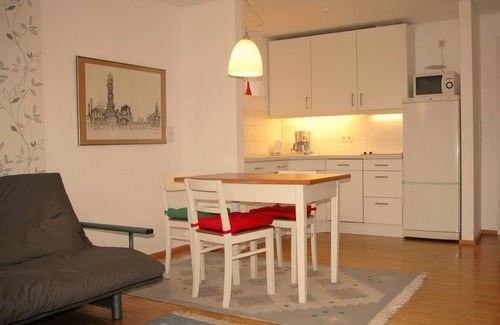 Steintor-Vorstadt Apartment | Spacious apartment centrally and quietly