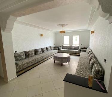 Gueznaia Apartment | Spacious Apartment F5 Tangier