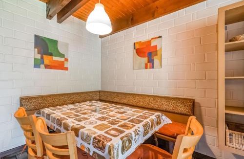 Untervalme House | Spacious apartment with private terrace