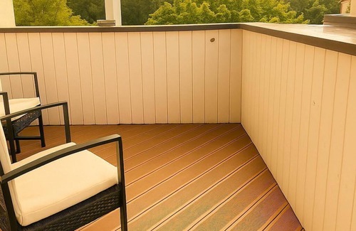 Chemnitz Apartment | Spacious apartment with 2 parking spaces/Wifi/quiet & central