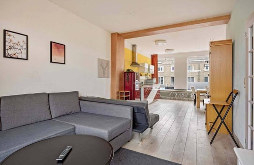 Municipality of Eindhoven Apartment | Spacious Apartment with Roof Terrace in Eindhoven