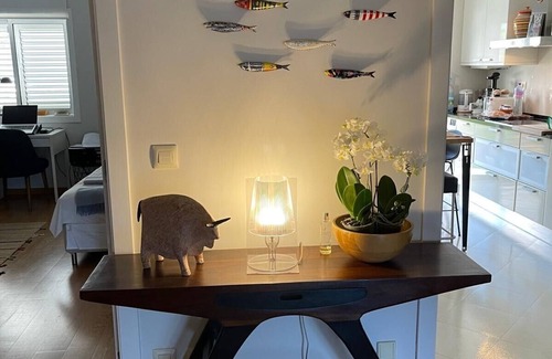 Parede Apartment | SPACIOUS APARTMENT WITH SUN TERRACE/PRIVATE GARDEN/POOL