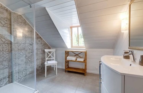 Sankt Sebastian Apartment | Spacious, bright apartment (110 sqm) with balcony and lake view