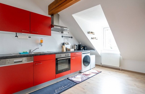 Leoben Apartment | Spacious & Central | 75m² | 7 Guests | Uni&Station