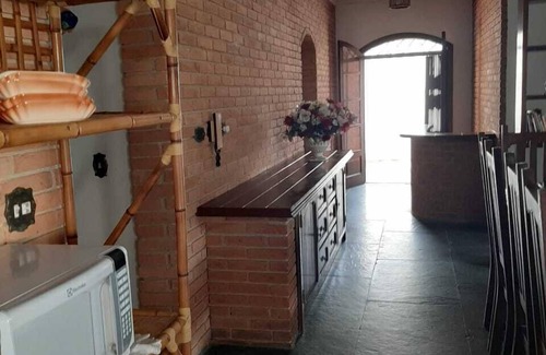 Itanhaem House | Spacious, comfortable single storey house, one block from the beach and close to the center.