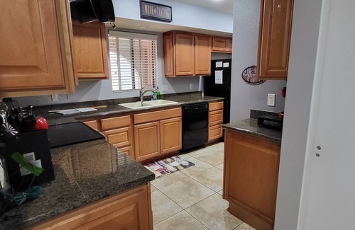 Oakwood House | Spacious golfers retreat