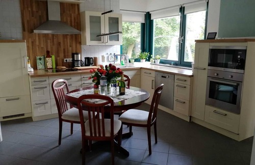 Blexen House | Spacious holiday home with a large garden at the mouth of the Weser and the North Sea