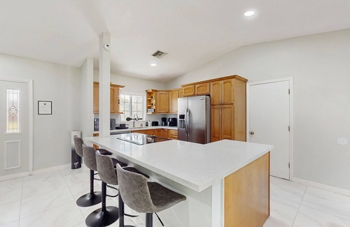 Lauderhill House | Spacious home with enclosed yard , fire pit and playground