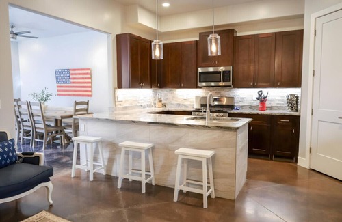 Hurricane House | Spacious Home with Large Kitchen