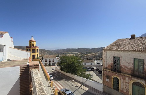 Carratraca Cottage | Spacious house in Carratraca with WiFi and air conditioning