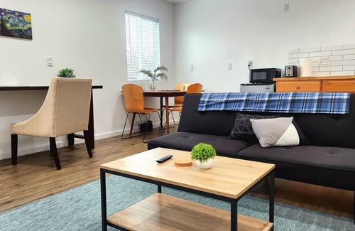 Ashland Apartment | Spacious in-law suite with private entrance, living room kitchenette and AC