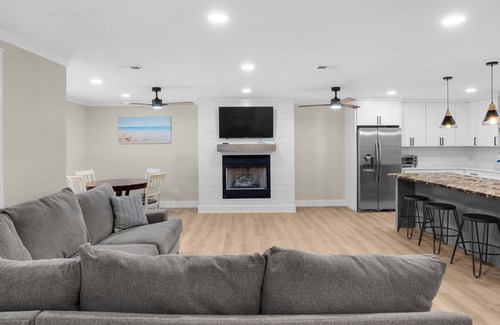 Santa Rosa Beach House | Spacious Retreat w/Private Pool, Spa, Fireplace + Attraction Tickets!