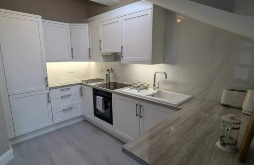 Malahide Apartment | Spacious & stylish, upgraded 1BD @ Malahide Marina