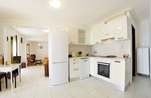 Selca Apartment | Spacious three bedroom apartment, near the beach