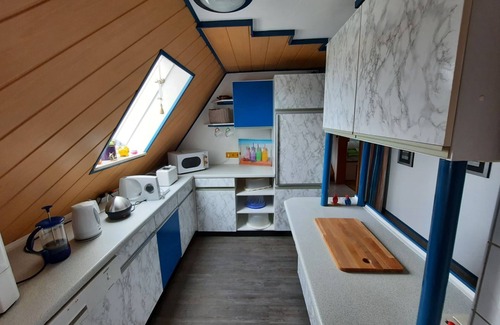 Maroldsweisach Apartment | Spacious vacation apartment (80 sqm) for up to 4 people with loggia