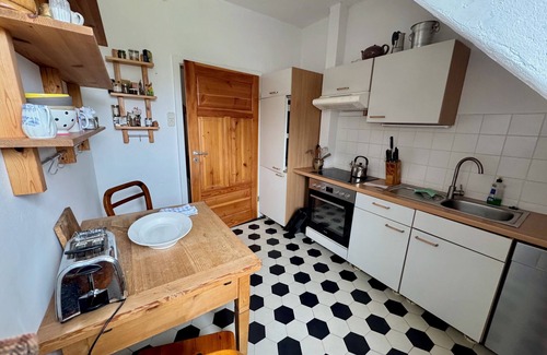 Wokuhl-Dabelow Apartment | Spacious vacation apartment in the Carolinenhof manor house, Mecklenburg Lake District